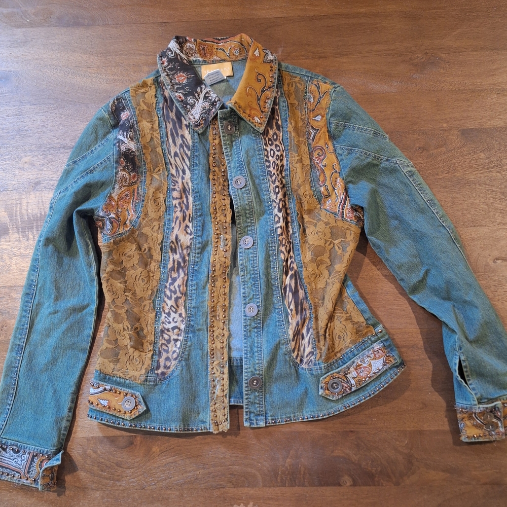 ✨ Vintage Y2K Patchwork Denim Jacket ✨